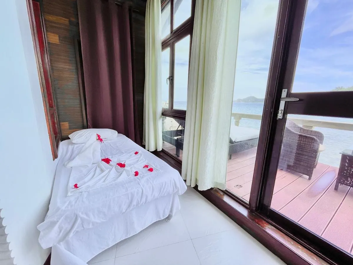 Hotel Villa Chez Batista Takamaka