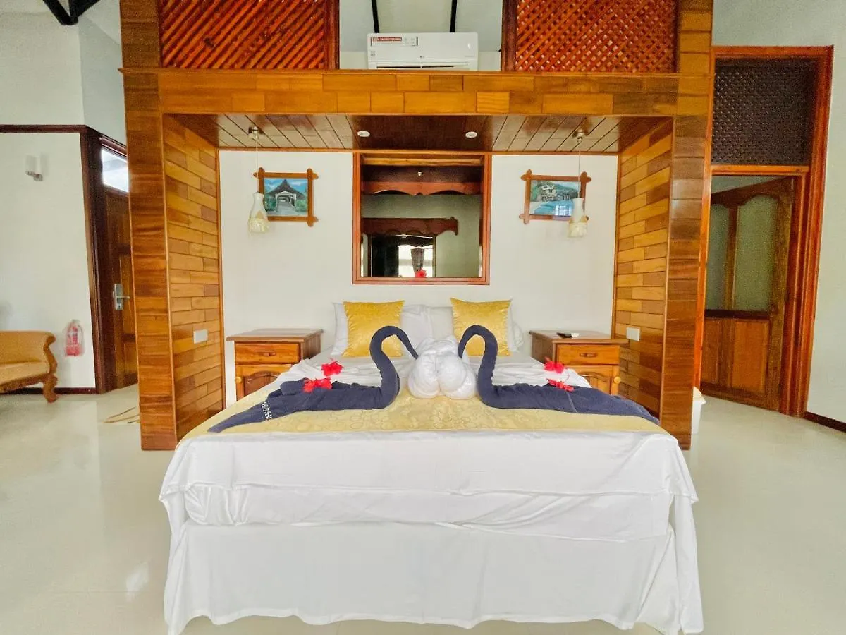Hotel Villa Chez Batista Takamaka