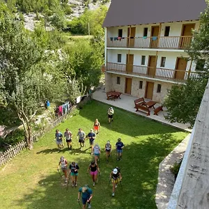 Bujtina Zici Pensjonat